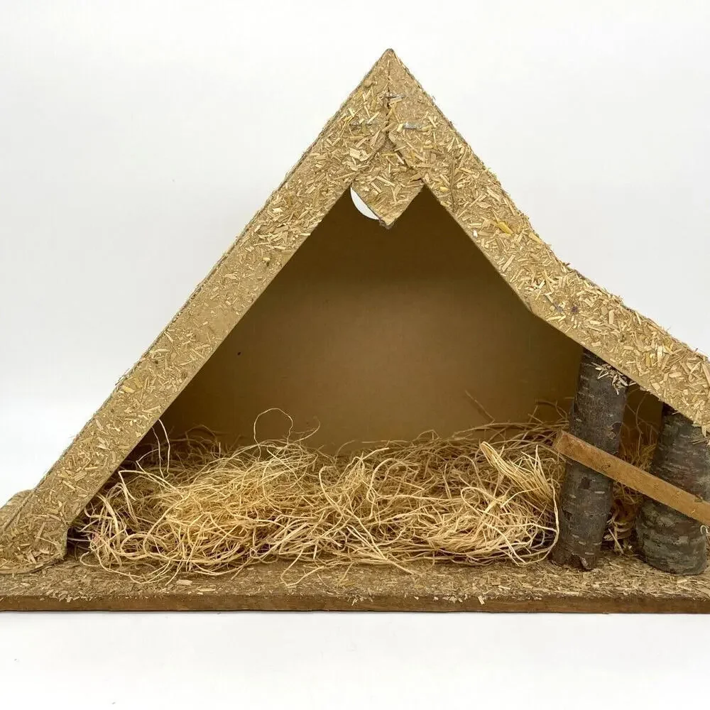 Cardboard Wood Straw‎ Christmas NATIVITY Stable 18 x 6 x 11